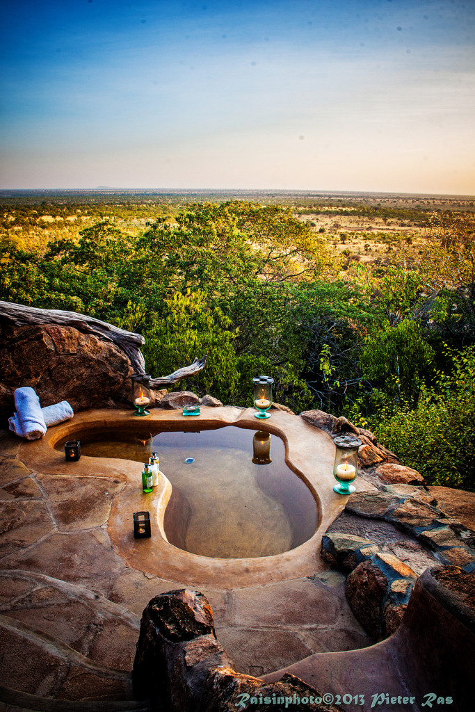 Cottage outdoor bath